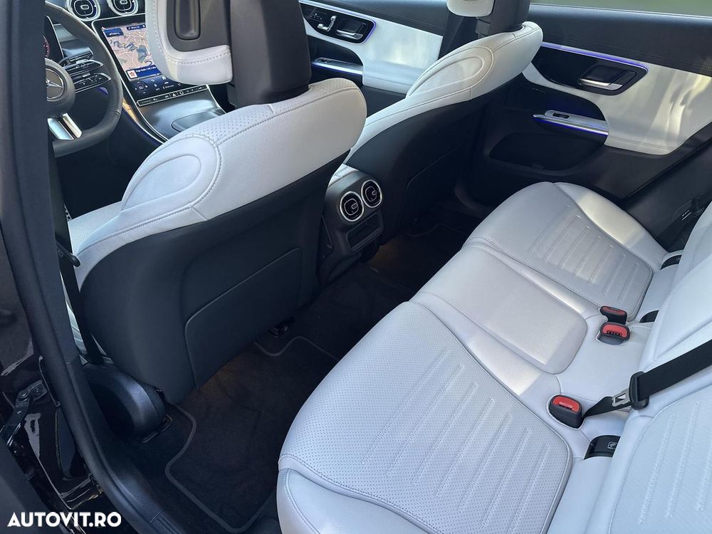 Mercedes-Benz GLC Coupe 200 4Matic 9G-TRONIC Edition AMG Line - 14