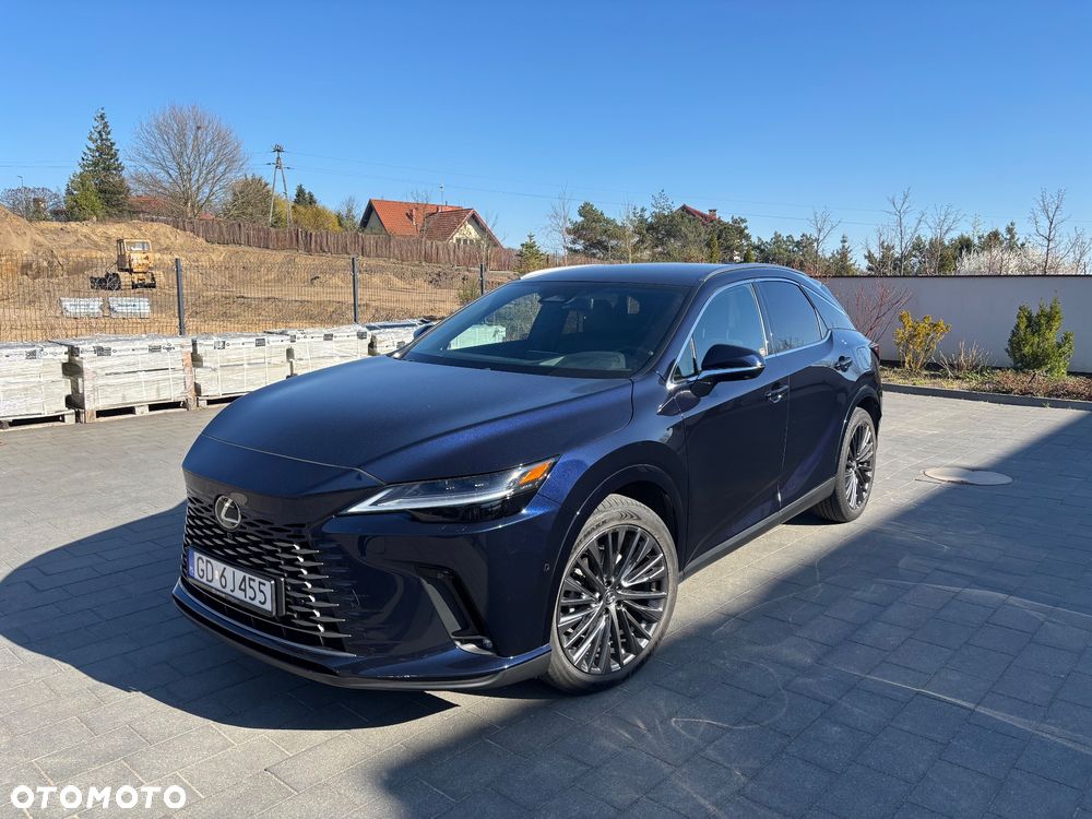 Lexus RX 450h+ Omotenashi - 1