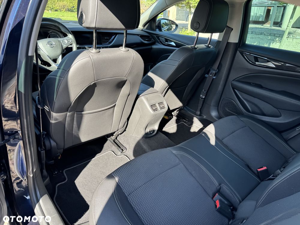 Opel Insignia - 19