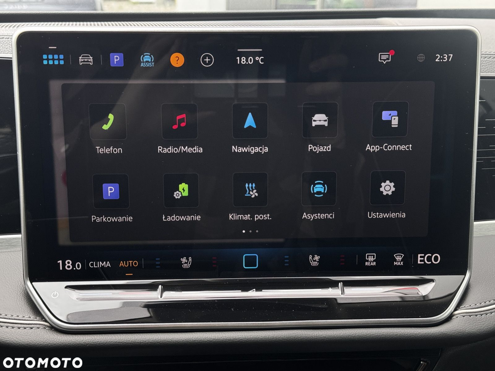 Volkswagen Passat - 18