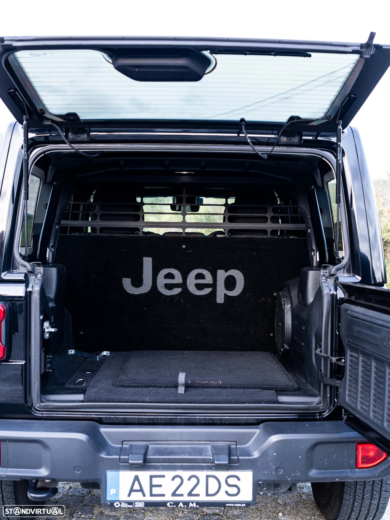 Jeep Wrangler - 6