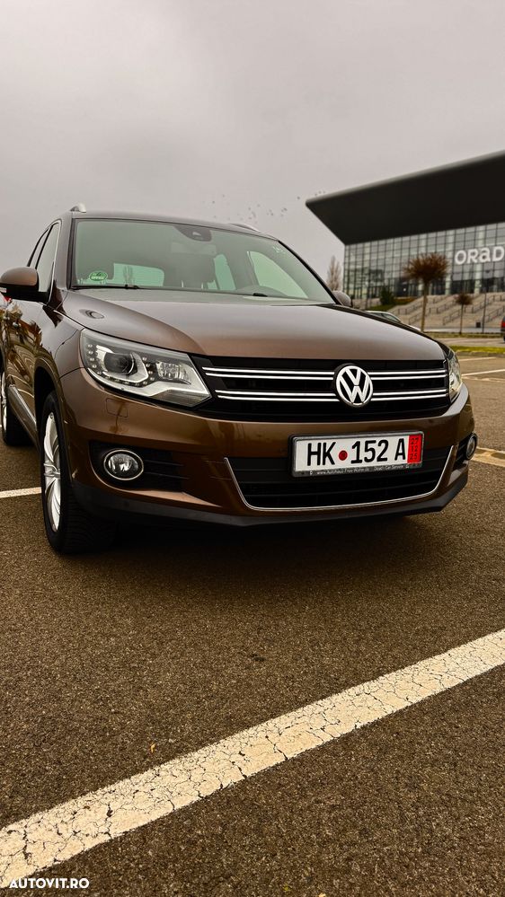 Volkswagen Tiguan 2.0 TDI DPF 4Motion BlueMotion Technology DSG Exclusive - 2