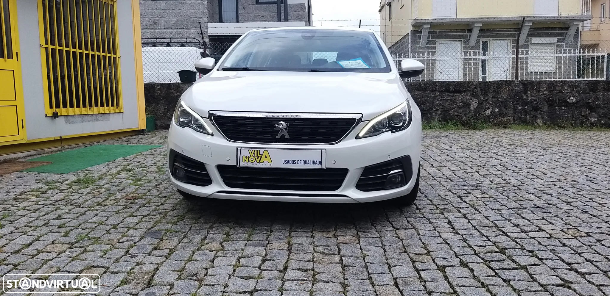 Peugeot 308 1.2 PureTech Allure - 2