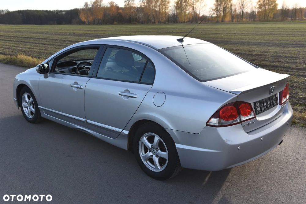 Honda Civic Hybrid 1.3i-DSI i-VTEC IMA CVT - 7