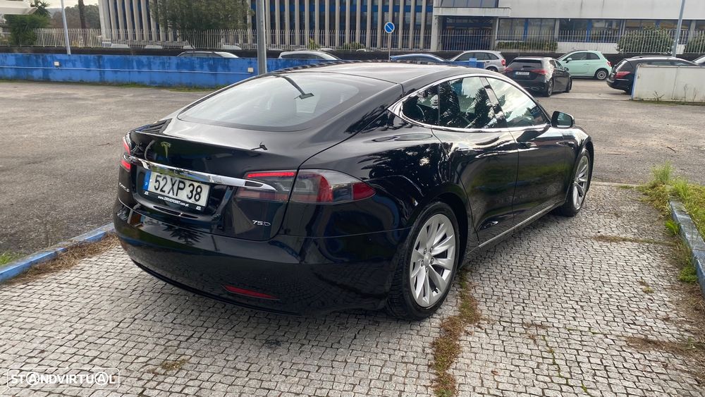 Tesla Model S 75D - 8