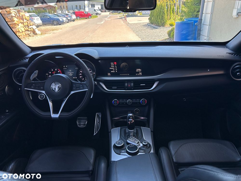 Alfa Romeo Stelvio 2.0 Turbo 16V AT8-Q4 Veloce Ti - 13
