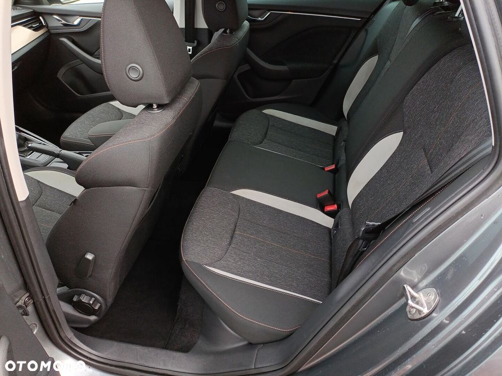 Skoda Kamiq 1.0 TSI Ambition DSG - 11