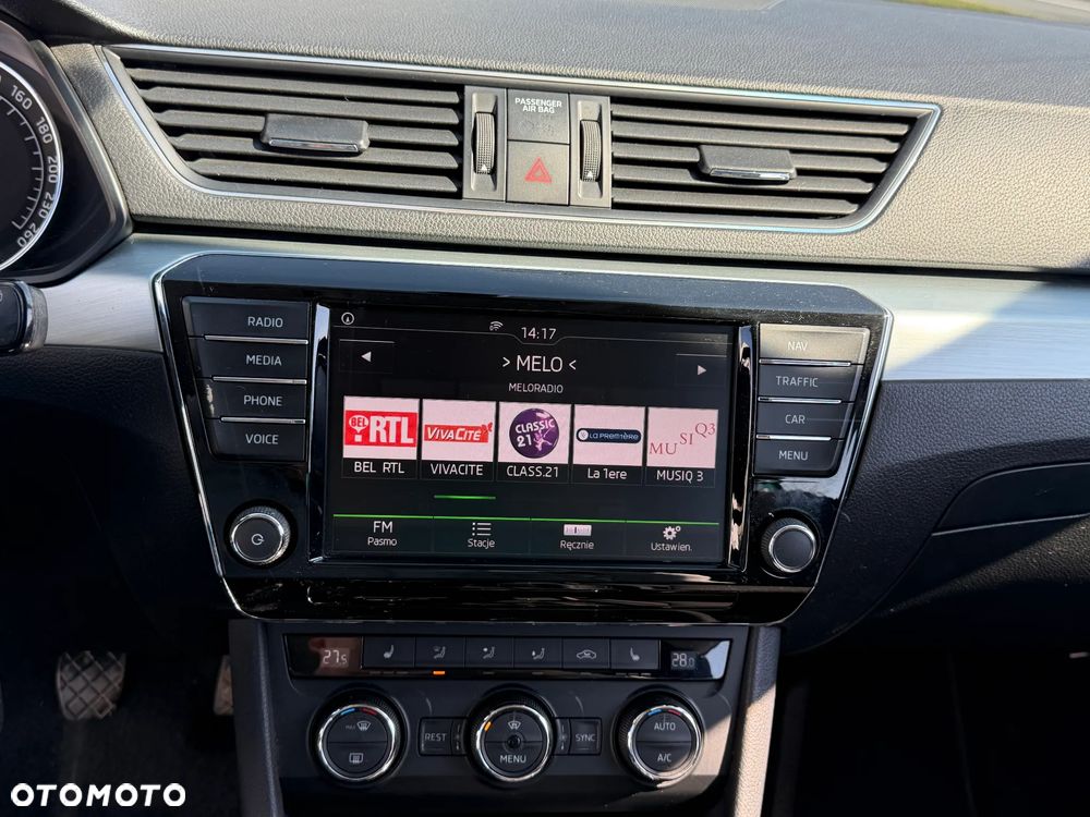 Skoda Superb 1.6 TDI GreenLine - 30