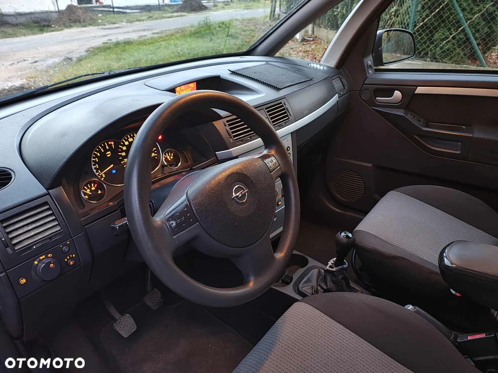 Opel Meriva 1.4 Cosmo - 31