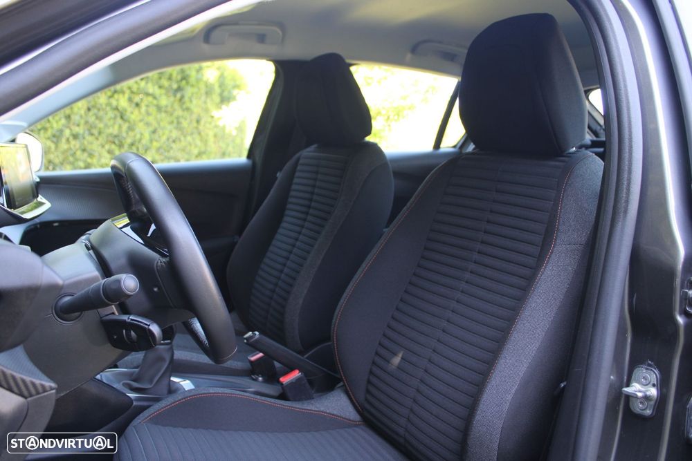 Peugeot 208 1.2 PureTech Active - 5