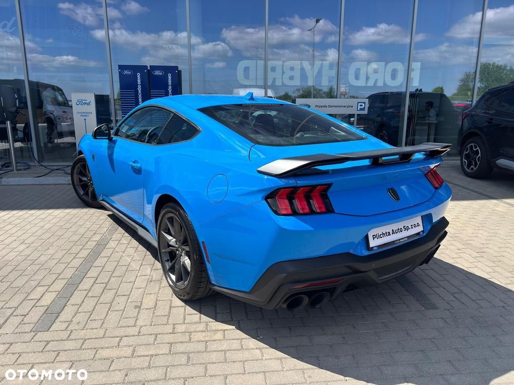 Ford Mustang - 3