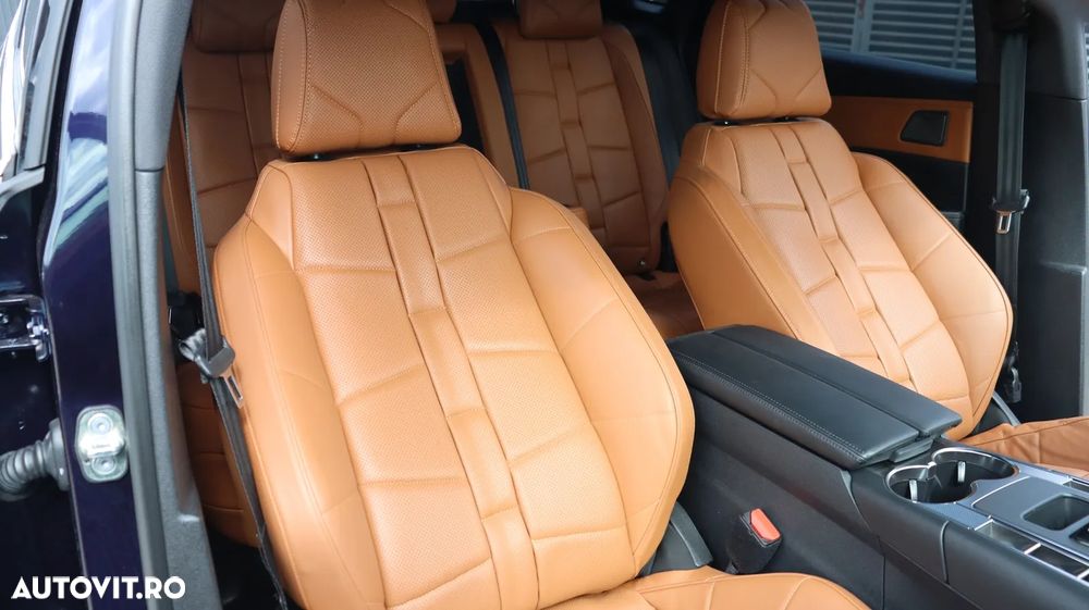 DS Automobiles DS 7 Crossback 4x4 300 OPERA - 17