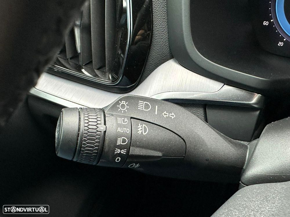 Volvo XC 60 T6 AWD Core - 32