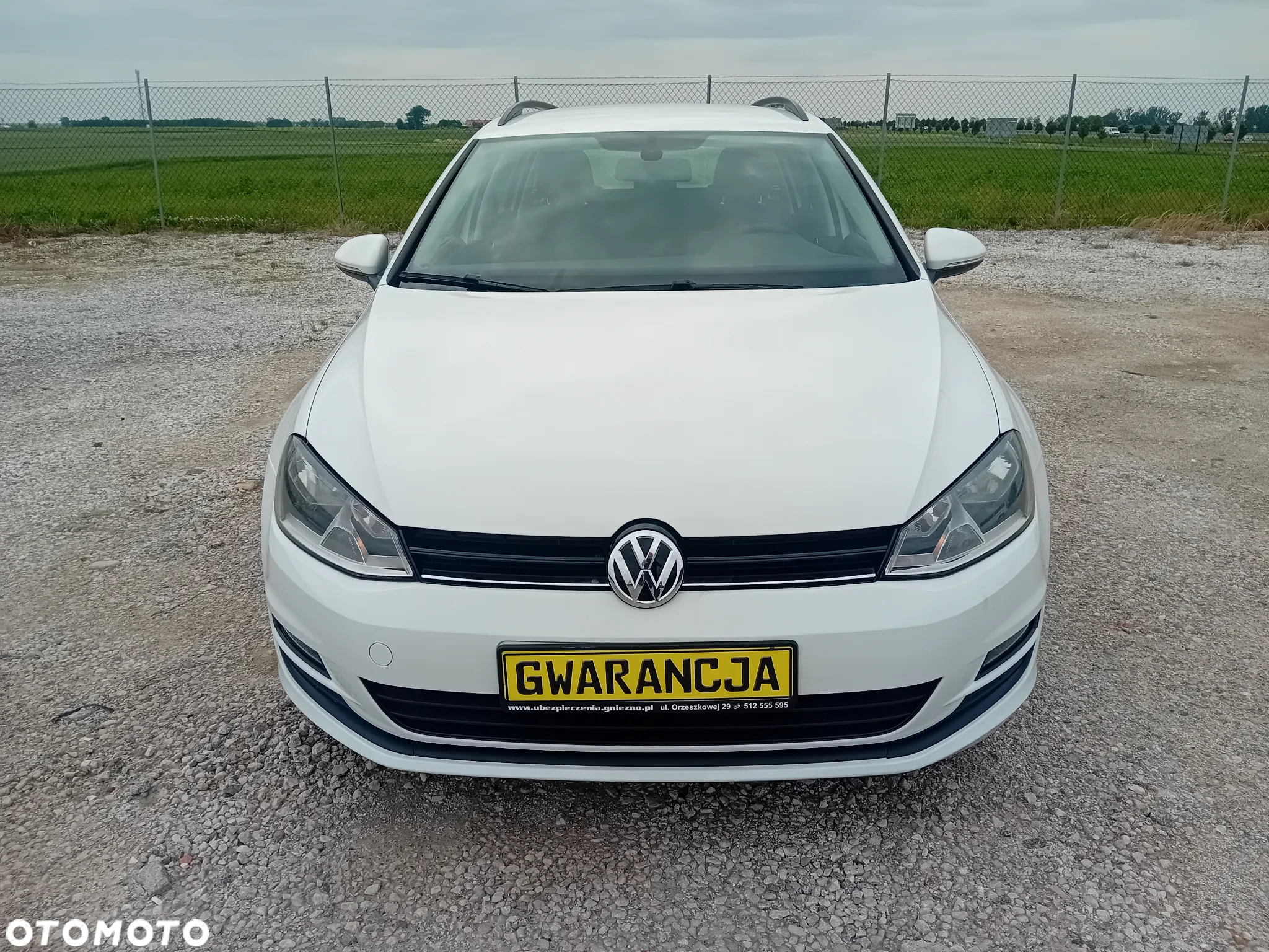Volkswagen Golf 1.6 TDI BlueMotion Technology Comfortline - 2