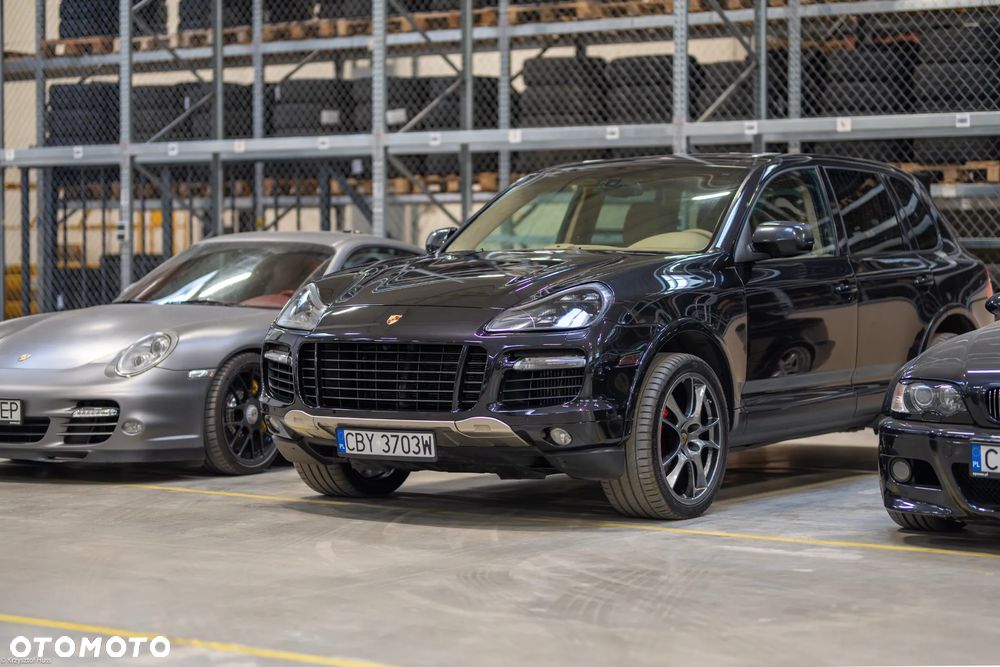 Porsche Cayenne - 3