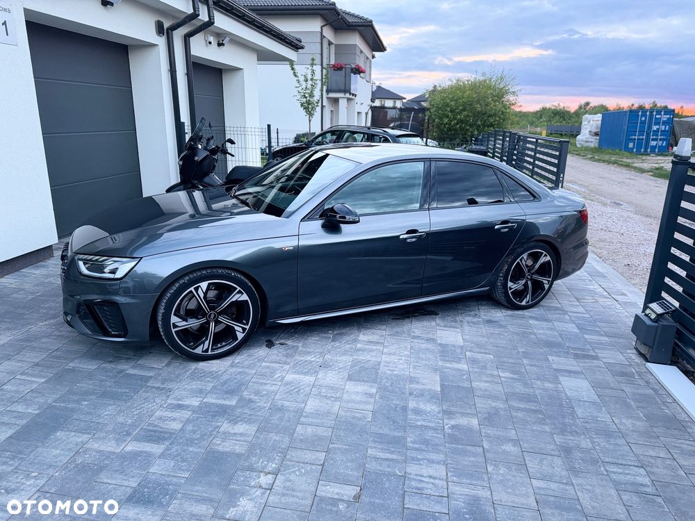 Audi A4 Limousine 35 TFSI mHEV S Line S tronic - 2