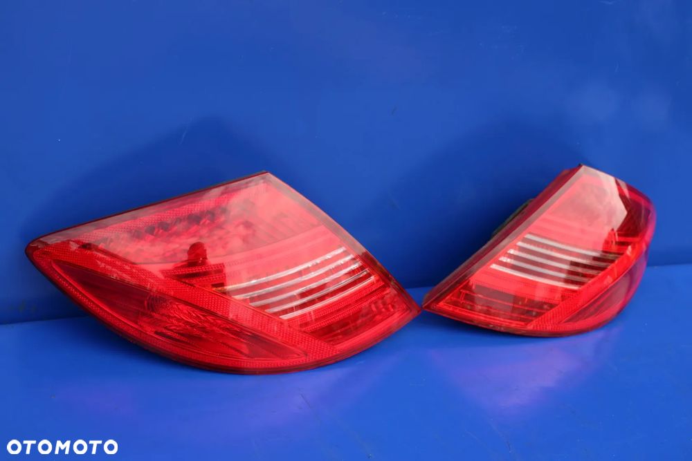 Lampa tył lewy prawy tylna lewa prawa Mercedes CL CL500 W216 C216 Lift A2168201164 A2168201264 Europa - 3