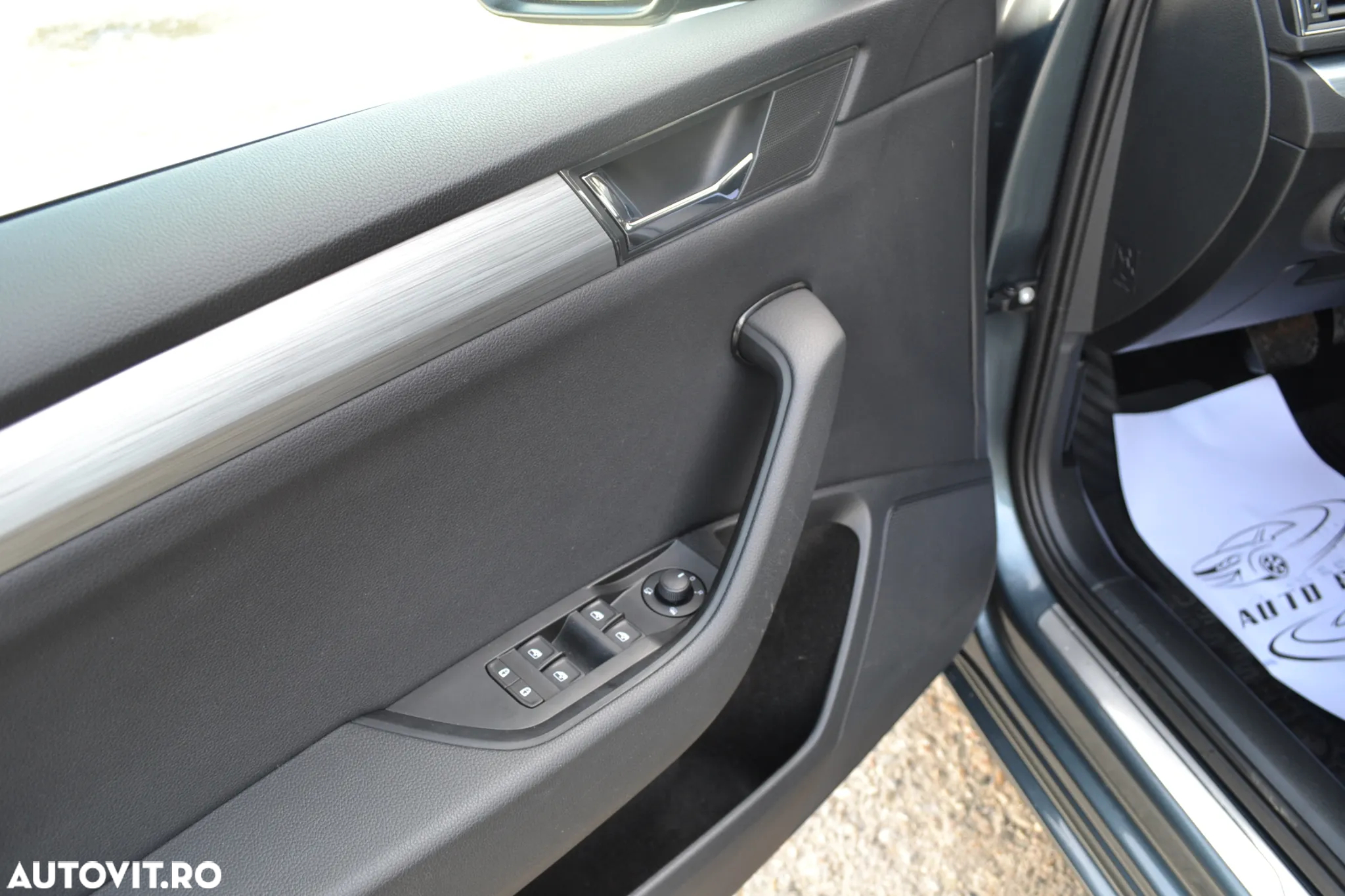 Skoda Superb 2.0 TDI 4X4 DSG Ambition - 7