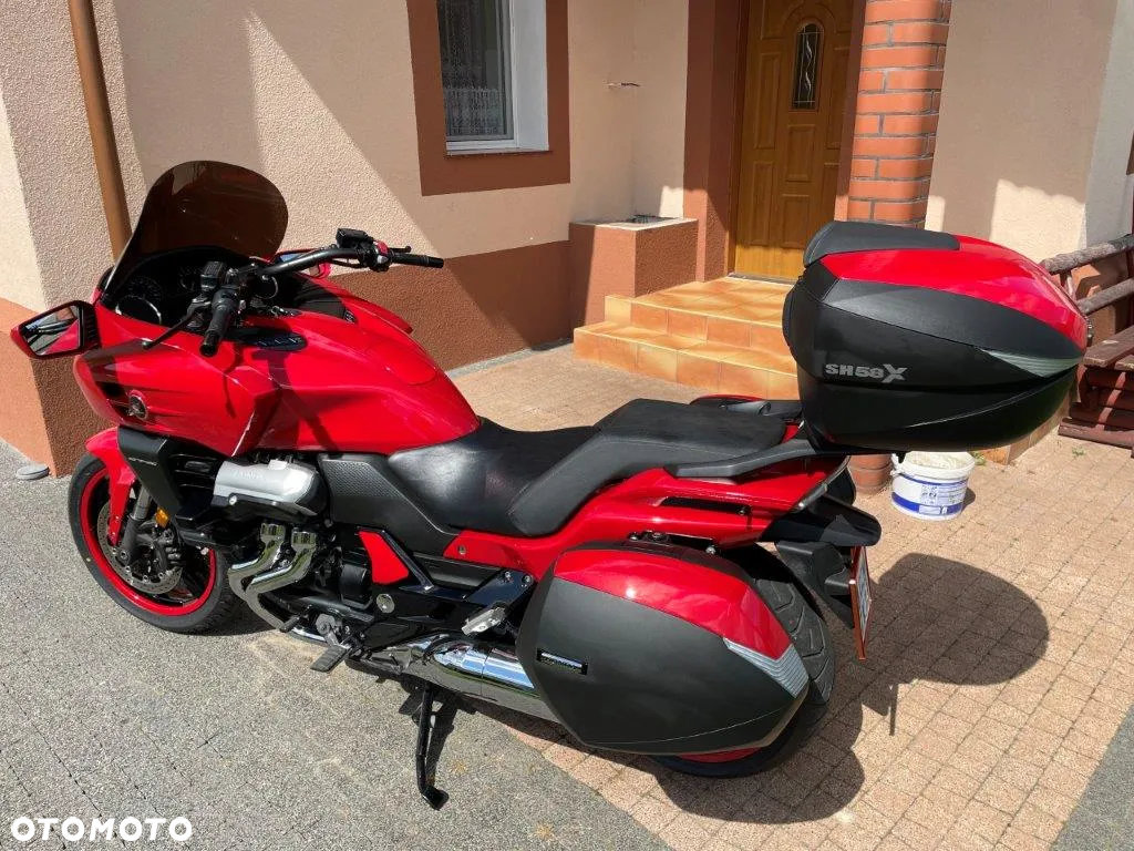 Honda CTX - 38