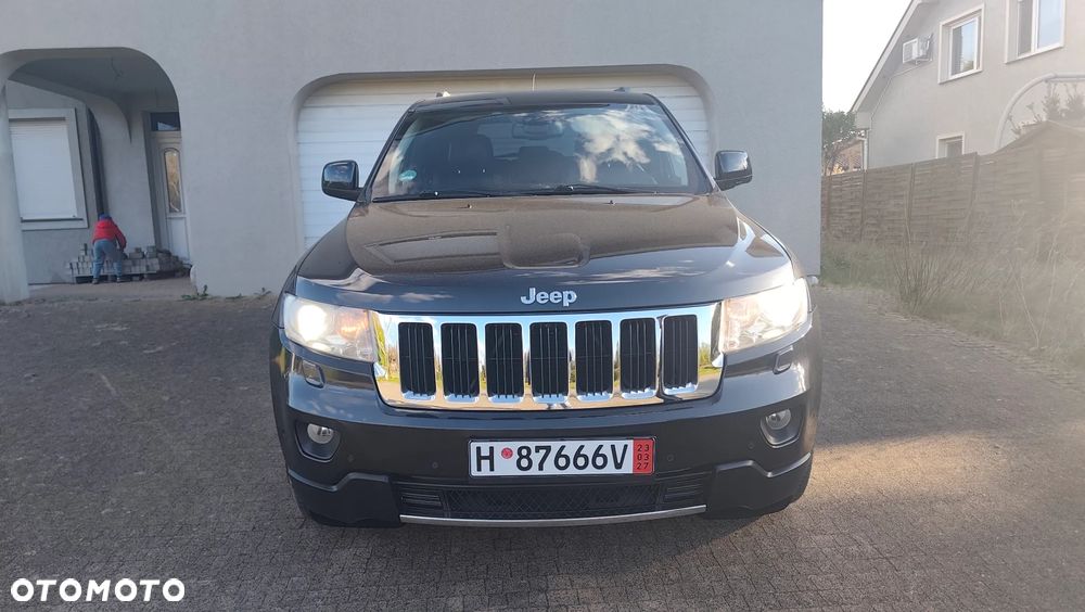 Jeep Grand Cherokee 3.0I CRD Overland Summit - 36