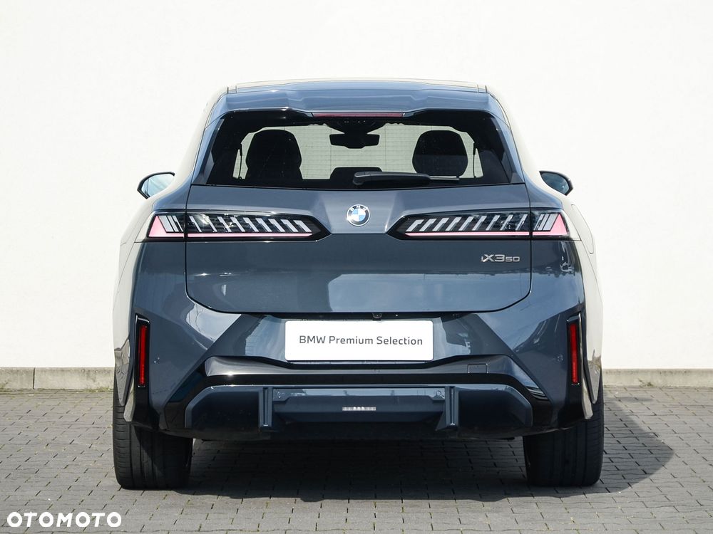 BMW iX3 50 xDrive 113.4kWh - 11