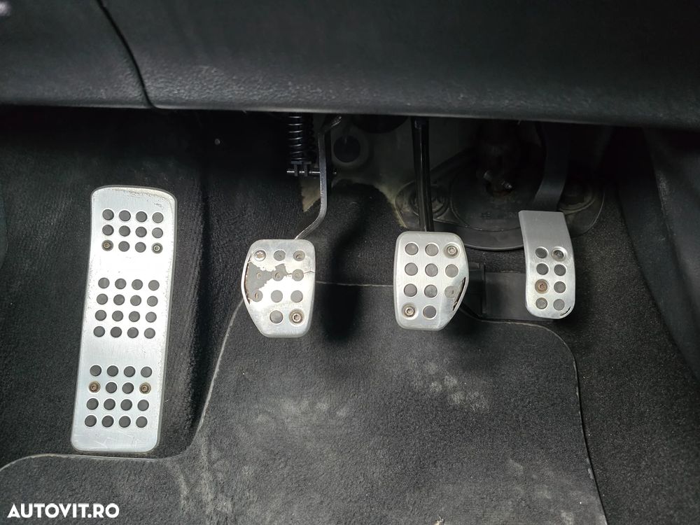 Peugeot RCZ 2.0 HDI FAP 165 - 37