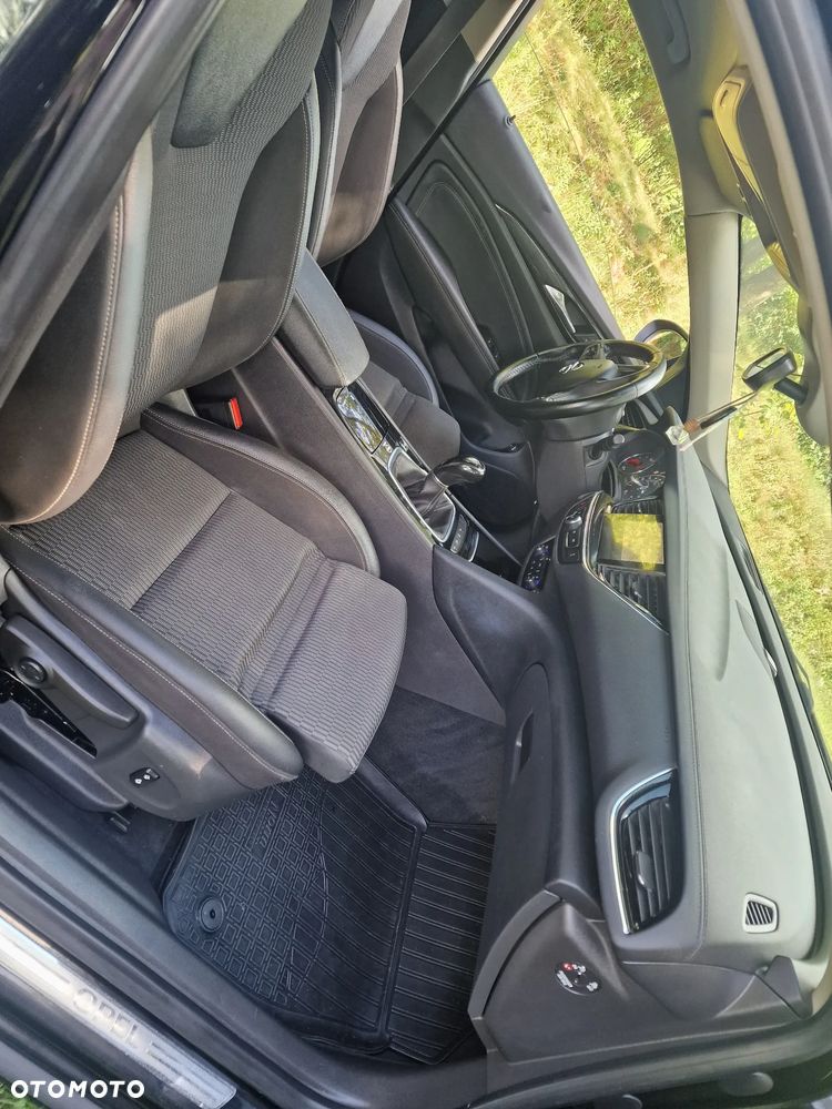 Opel Insignia 2.0 Exclusive - 19