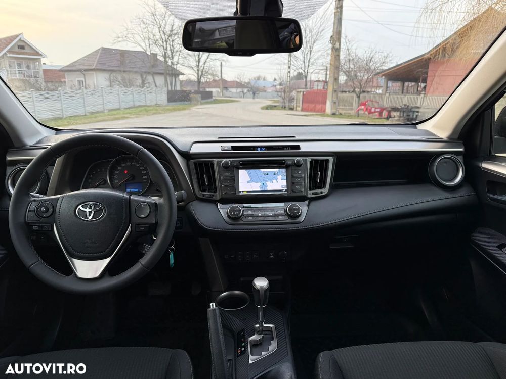 Toyota RAV4 2.2 D-4CAT 4WD Aut Executive - 15