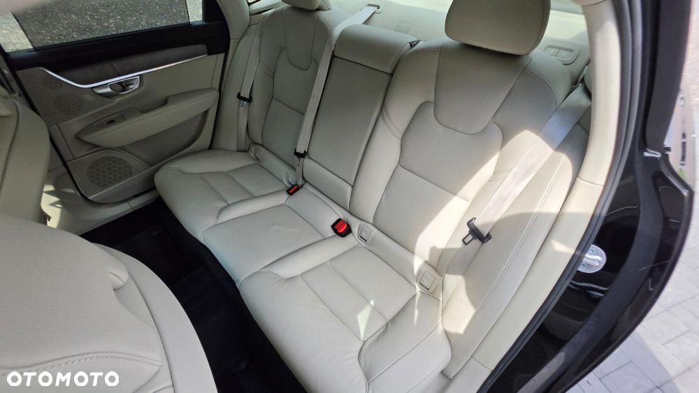 Volvo S90 B4 B Plus Dark - 27