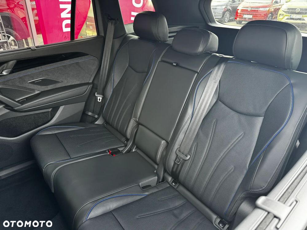 Volkswagen Tayron 2.0 TDI SCR 4Mot R-Line DSG - 12