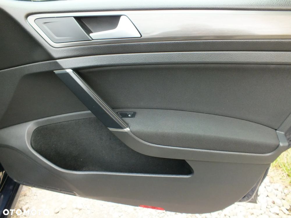 Volkswagen Golf VII 1.6 TDI BMT Comfortline - 26