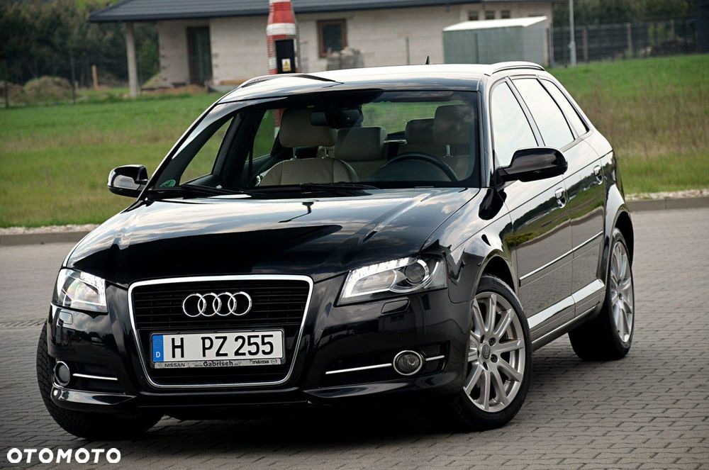 Audi A3 Sportback - 4