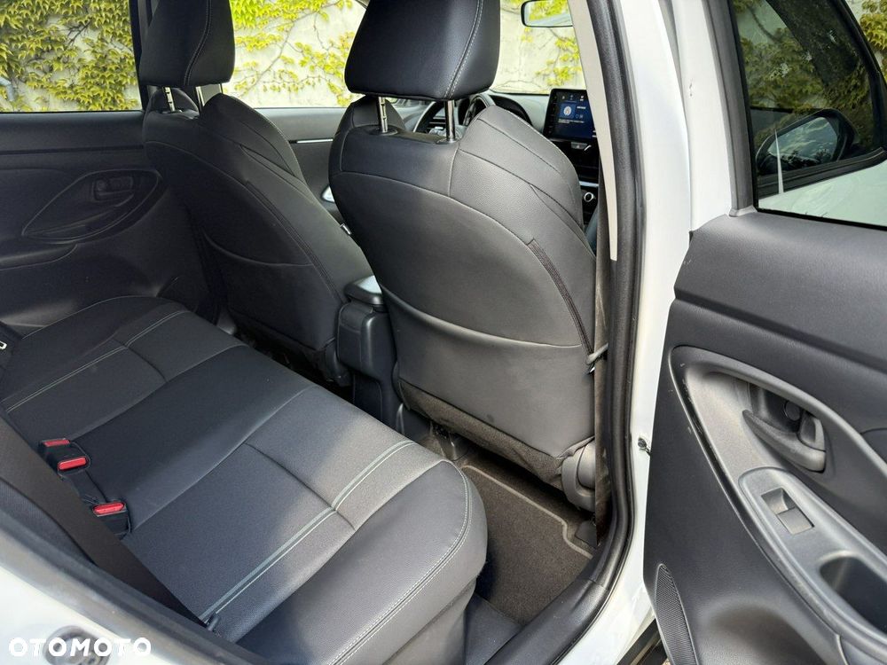 Toyota Yaris Cross Hybrid 1.5 Comfort - 11