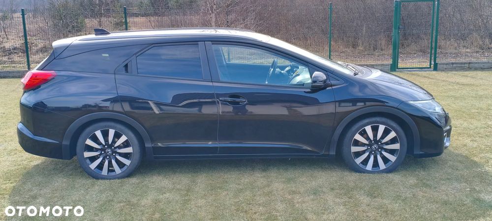 Honda Civic 1.6 i-DTEC Lifestyle (ADAS) - 6