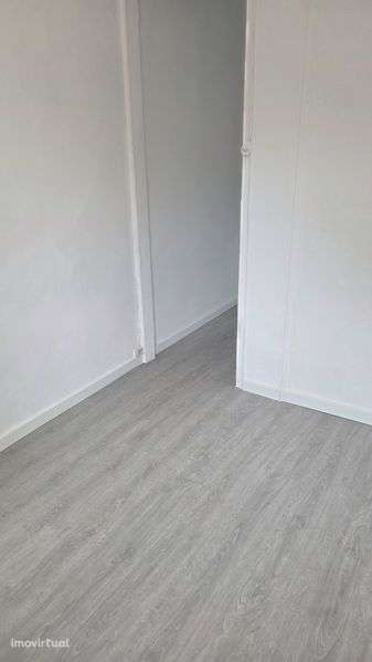 Arrendo apartamento T1 Lisboa Ajuda - Grande imagem: 3/12