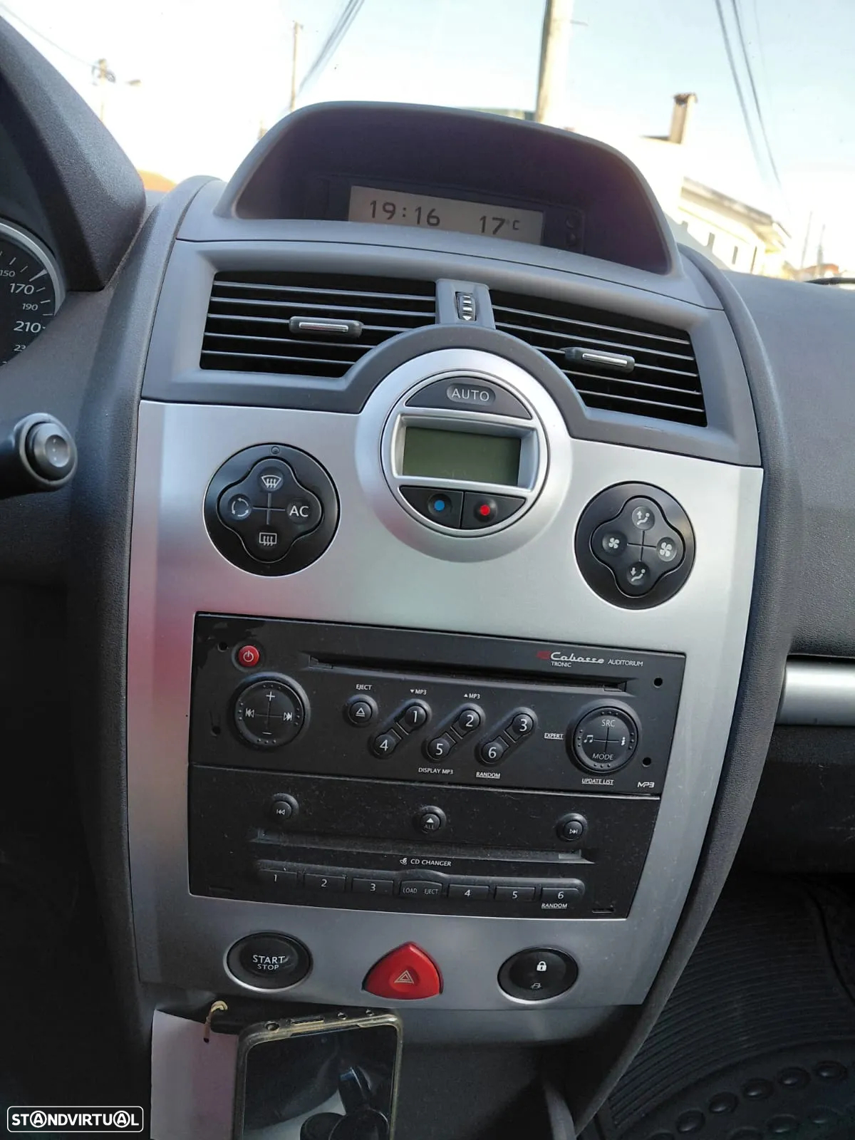 Renault Mégane Break 1.5 dCi Privilège Luxe - 3