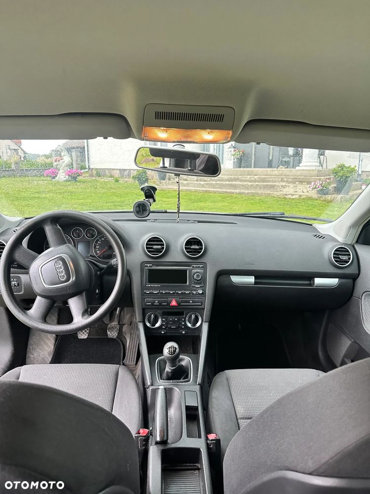 Audi A3 Sportback 1.9 TDI DPF e - 8