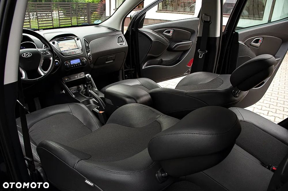 Hyundai ix35 2.0 CRDi Premium 2WD - 29