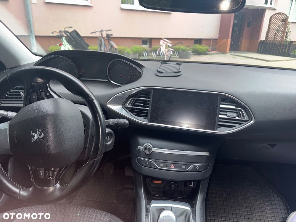 Peugeot 308 1.5 BlueHDi Business Line S&S - 6