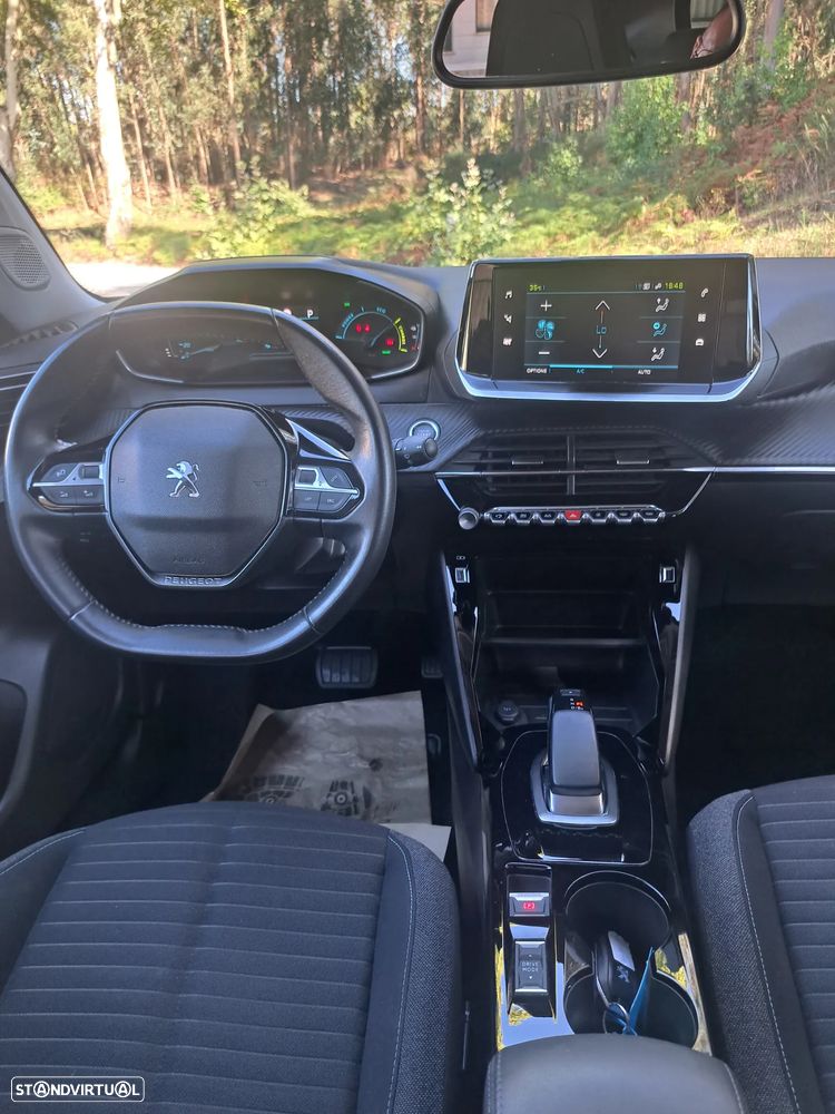 Peugeot e-2008 50 kWh Allure - 13