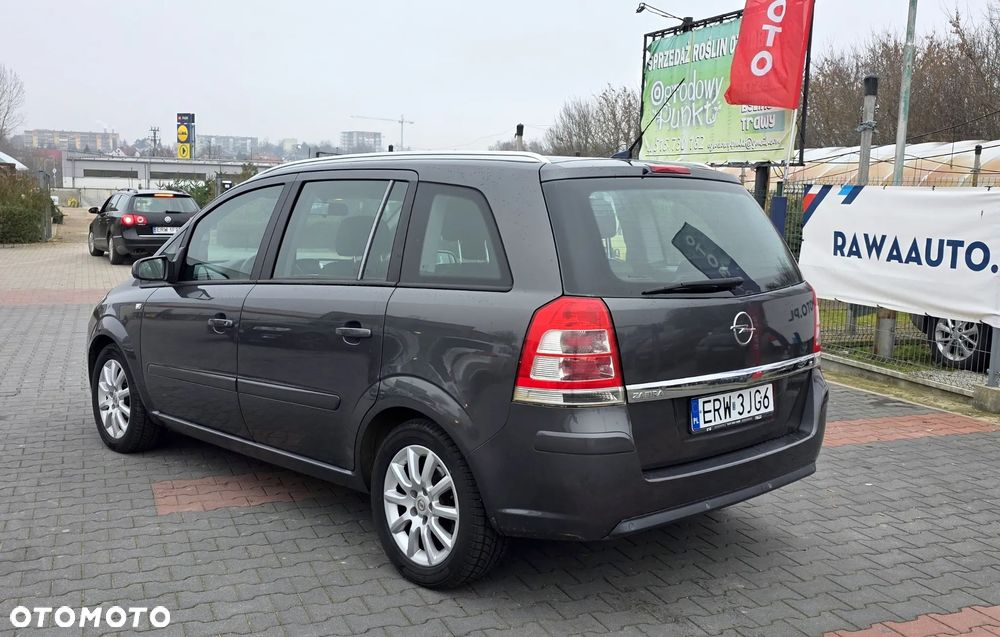 Opel Zafira 1.6 Innovation 110 Jahre - 3