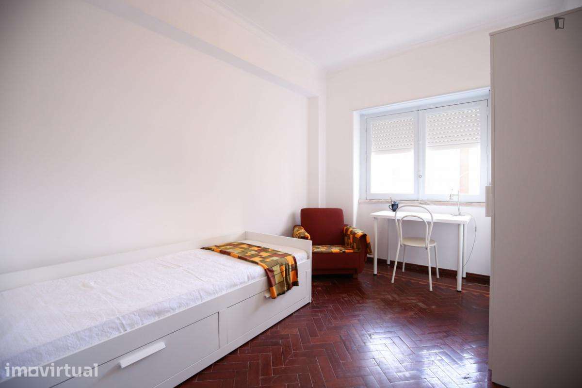 Quarto - localizado em Paço de Arcos Lisbon - Grande imagem: 2/26