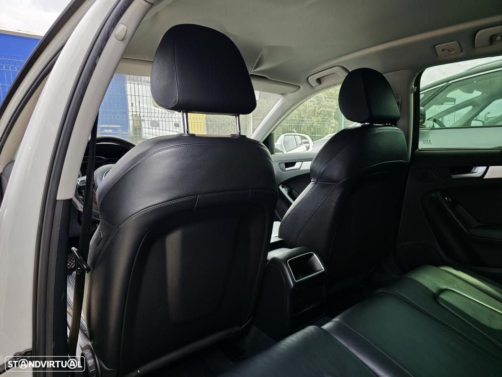 Audi A4 Avant 2.0 TDI Business Line S-line - 13