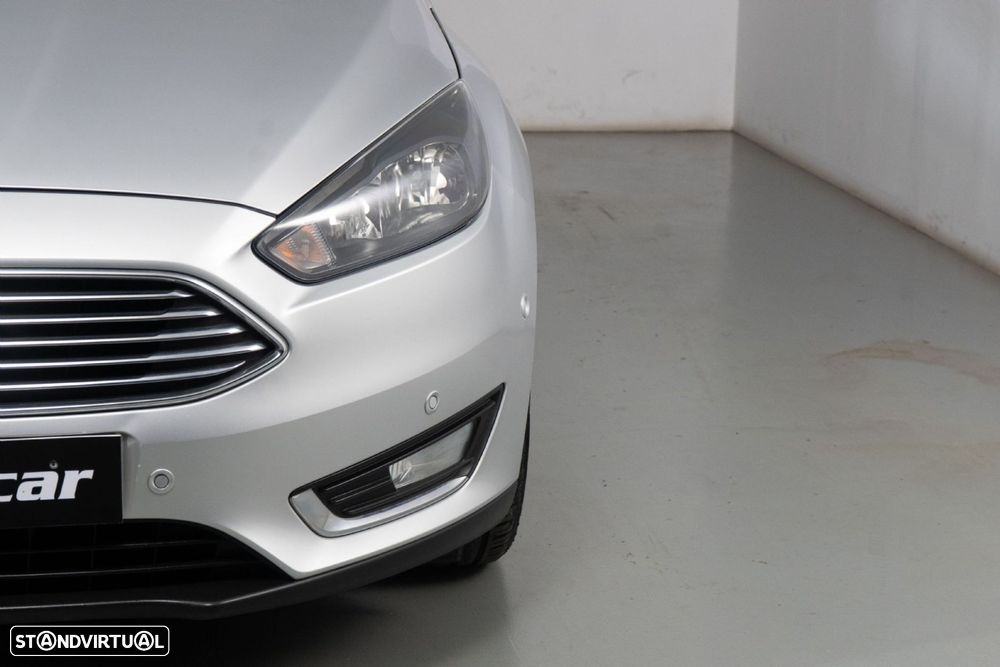 Ford Focus SW 1.0 EcoBoost Titanium - 17