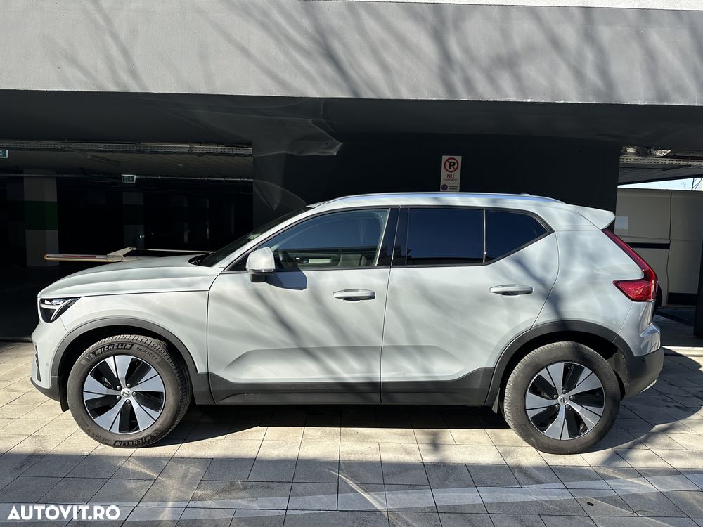 Volvo XC 40 B3 AT FWD MHEV Core - 2