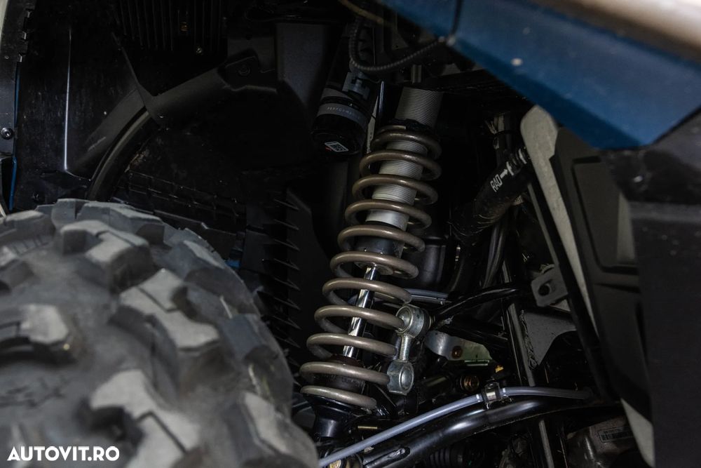 Can-Am Outlander Max - 5