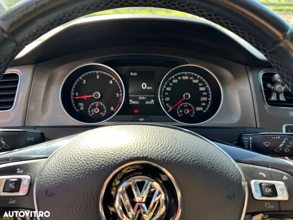 Volkswagen Golf 1.6 TDI BlueMotion Technology DPF Comfortline - 6