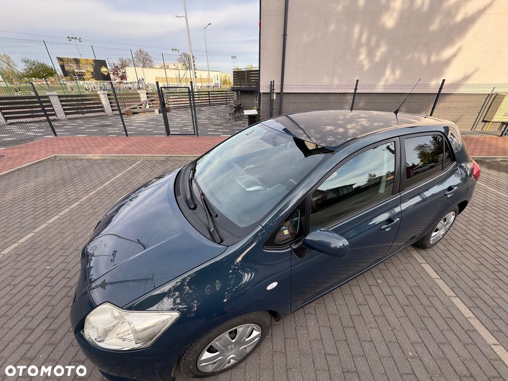 Toyota Auris 1.6 Prestige - 12