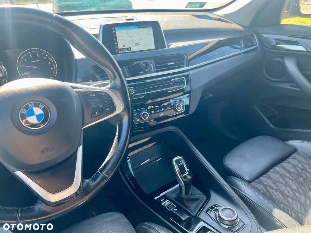 BMW X1 sDrive18i - 15