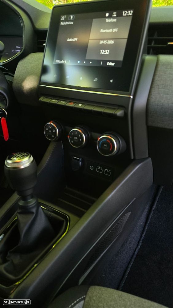 Renault Clio 1.0 TCe Evolution Bi-Fuel - 9